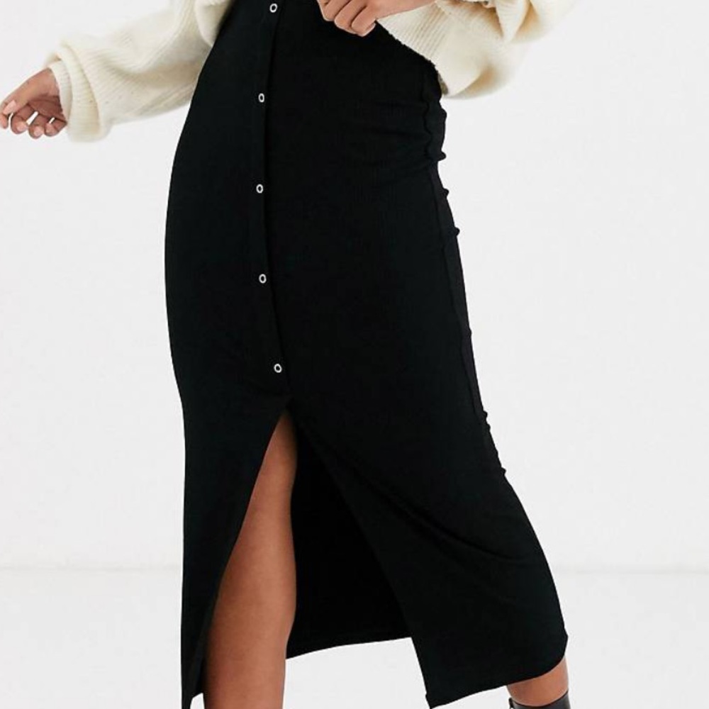 NWOT black ASOS midi skirt